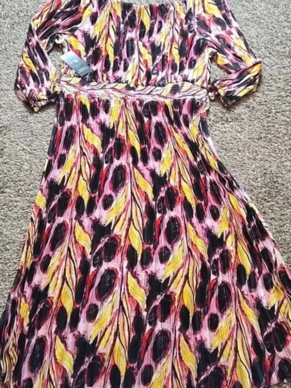 Terra & Sky Black Label Plus Size 1X 16W - 18W Watercolor Feathers Midi Dress